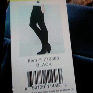 Brand new black leggings - NWT